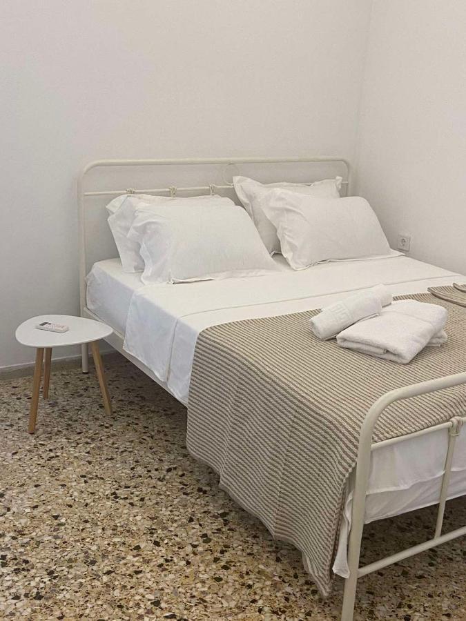 Paola'S Apartment Near Athens Airport Спата Экстерьер фото