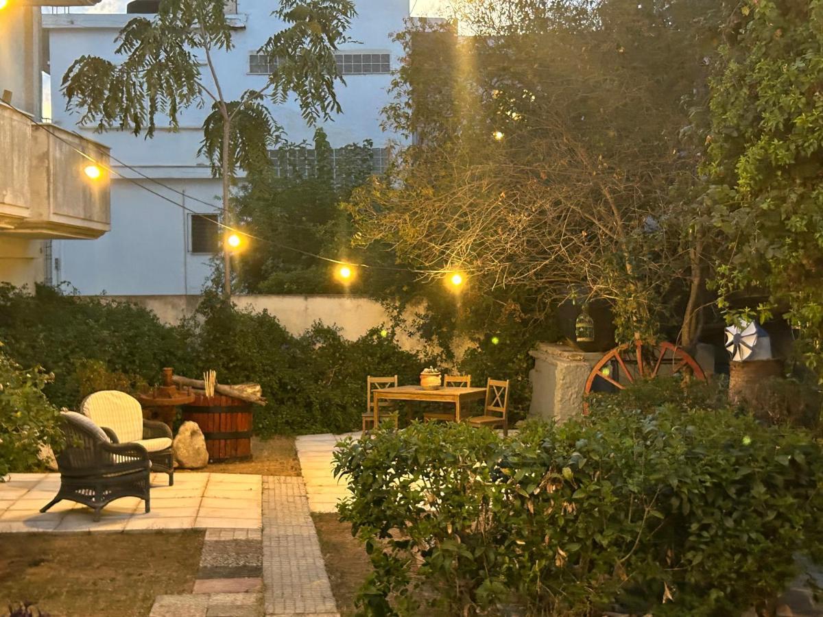 Paola'S Apartment Near Athens Airport Спата Экстерьер фото